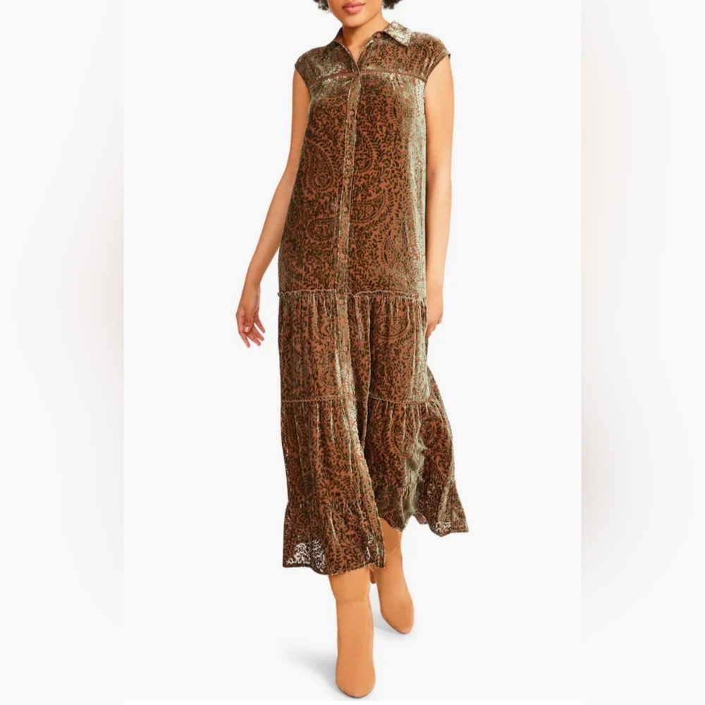 BB Dakota Brown Tiered Ruffled Sundress. NWOT